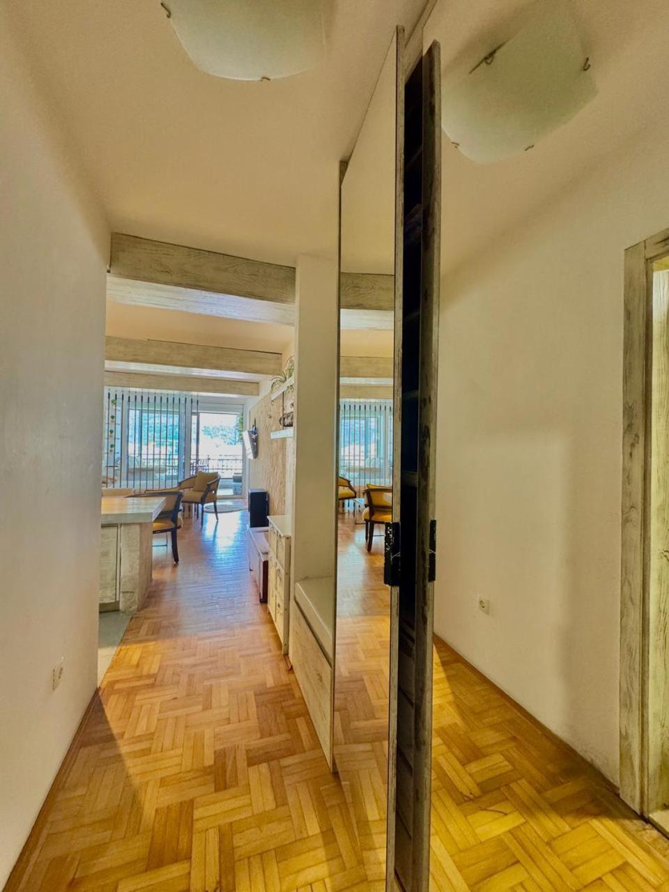 Sea View Studio Terminal Budva Extérieur photo